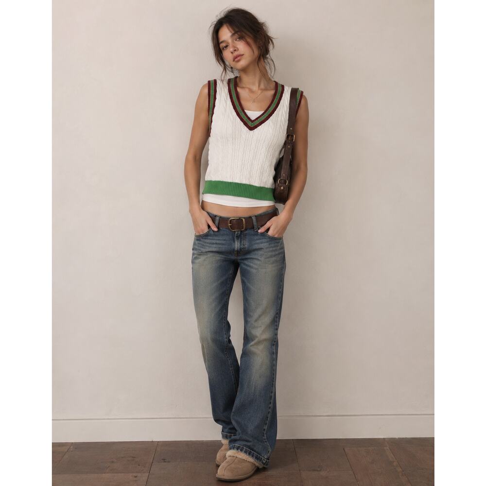 Forever 21 Cable Knit Sweater Vest Medium White Cropped Academia Collegiate Y2K - Picture 7 of 7
